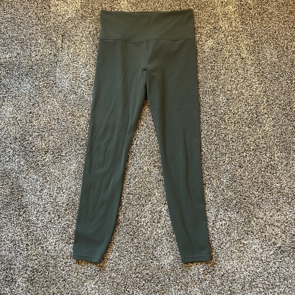 Athleta Elation Ultra High Rise Leggings, size M